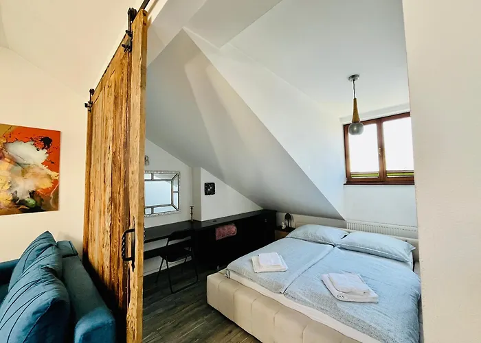 Metamorfoza نوفه تارخ